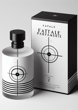 Fatale Parfumerie: версия AI