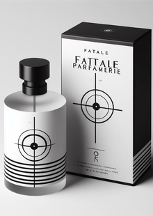 Fatale Parfumerie: версия AI