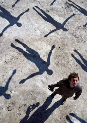 Искажение реальности в обложках Сторма Торгерсона