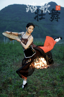 Quietly hiding on the banks of Lijiang River