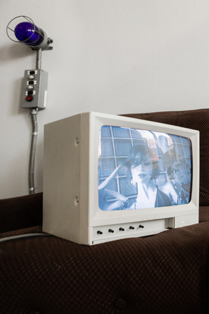 INSIDE THE SCREEN / ПО ТУ СТОРОНУ ЭКРАНА
