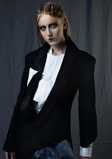 THE DINNER JACKET