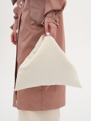 Soft bag by Elise Safine