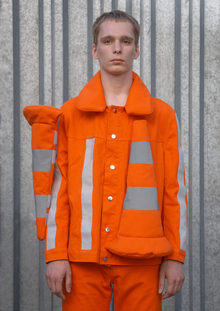 Traffic Cone Jacket. Создание куртки методом апсайклинга