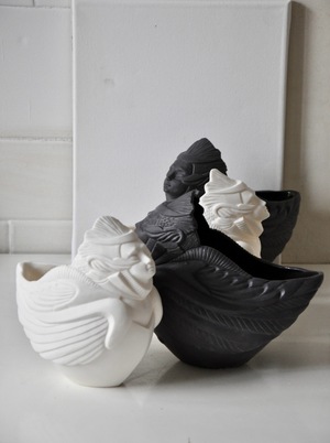Bone china sculpture and scented-light object «Tzarevna bird»