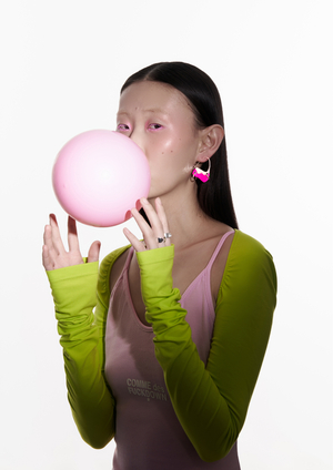 ARNY PRAHT: BUBBLEGUM STORY