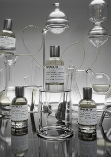 витрина Le Labo витрина Le Labo