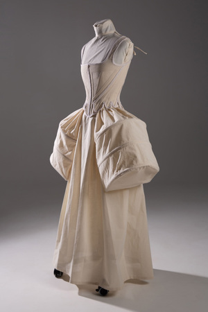 SMOLNY. UNIFORM. REPLICA