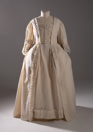 GLAFIRA'S dress
