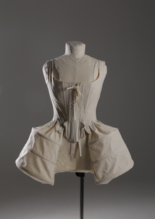 GLAFIRA’S petticoat